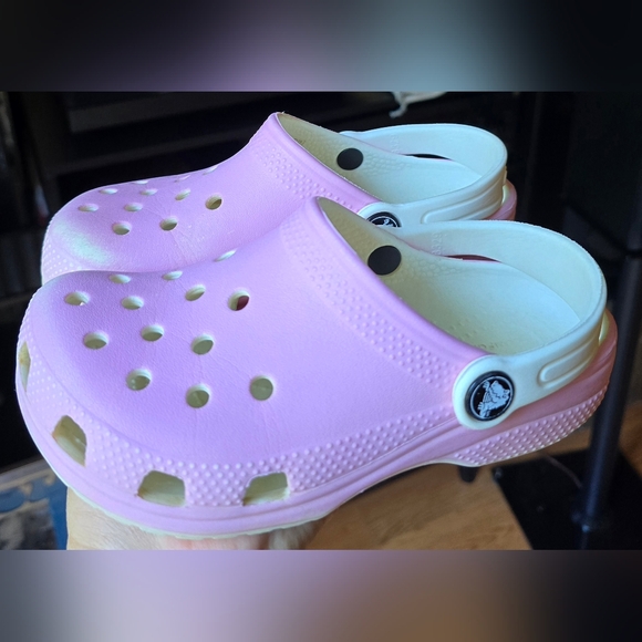 Crocs Classic Pink/White Toddler Girl's Clogs, Sz 12 - Picture 1 of 7